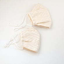 Load image into Gallery viewer, 3Layers Face mask "white" kimono remake from japan