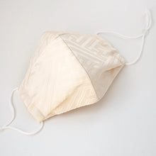 Load image into Gallery viewer, 3Layers Face mask "white" kimono remake from japan
