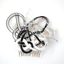 Load image into Gallery viewer, black&white mizuhiki head comb accessory, silver metal hair comb