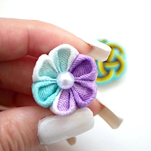 Load image into Gallery viewer, 2pcs brooch, Japanese traditional handcraft, handmade