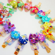 Load image into Gallery viewer, 2pcs Tumami-zaiku purple flower hair clip, hair accessory, Japan handmade