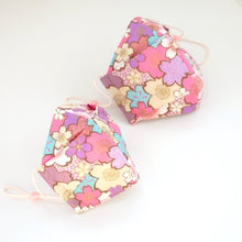 Load image into Gallery viewer, 3Layers Face mask "purple" in big sakura with pink ear cord