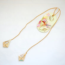 Load image into Gallery viewer, yellow-green&green ceramic aroma stone, oval hanging diffuser