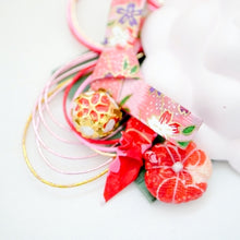 Load image into Gallery viewer, pink flower ceramic interior, aromatherapy diffuser, home decor