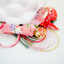 Load image into Gallery viewer, pink flower ceramic interior, aromatherapy diffuser, home decor