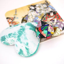 将图片加载到图库查看器,放香石008