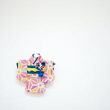 Load image into Gallery viewer, Light pink Kimono-shaped brooch, handmade