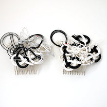 Load image into Gallery viewer, black&amp;white mizuhiki head comb accessory, silver metal hair comb