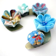 Load image into Gallery viewer, 5pcs flower Refrigerator Magnets, Creative Refrigerator Magnet