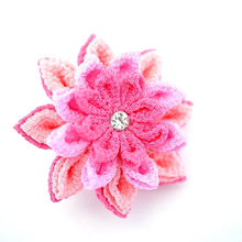 Load image into Gallery viewer, pink flower brooch, Japanese traditional handcraft, handmade