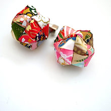 Load image into Gallery viewer, 2pcs modular origami brooch, Japanese traditional handcraft, handmade