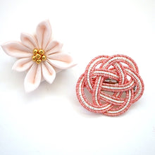 Load image into Gallery viewer, 2pcs light pink brooch, Japanese traditional handcraft, handmade