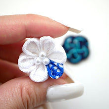 Cargar imagen en el visor de la galería, 2pcs brooch, Japanese traditional handcraft, handmade