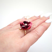 Load image into Gallery viewer, gold fork ring with dark-pink crepe flower, adjustable ring, wrap ring, fashion ring