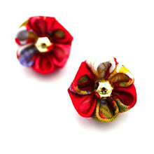 Load image into Gallery viewer, red flowers lapel pin 2pcs, Japanese traditional crepe work