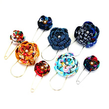 Load image into Gallery viewer, orange flower kilt pin, scarf fastener, brooch pin, scarf clip