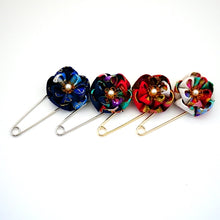 Load image into Gallery viewer, blue flower kilt pin, shawl pin brooch, scarf clip, brooch pin