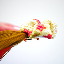 Load image into Gallery viewer, yellow flower&amp;tassel kilt pin, scarf fastener, brooch pin, Japanese handcraft