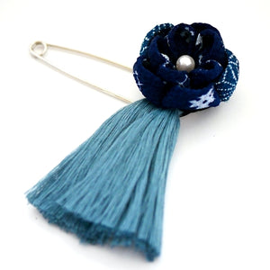 deep blue flower&tassel kilt pin, scarf fastener, brooch pin, Japanese handmade