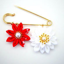 Load image into Gallery viewer, red&amp;white flower kilt pin, scarf fastener, brooch pin, scarf clip