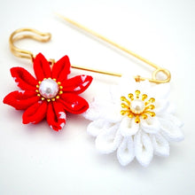 Load image into Gallery viewer, red&amp;white flower kilt pin, scarf fastener, brooch pin, scarf clip