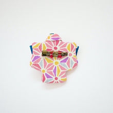 Load image into Gallery viewer, Light pink Kimono-shaped brooch, handmade