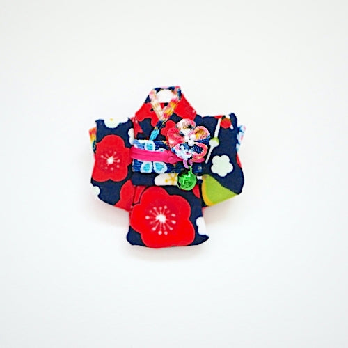 Red&Blue Kimono-shaped brooch, handmade