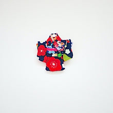 Load image into Gallery viewer, Red&amp;Blue Kimono-shaped brooch, handmade