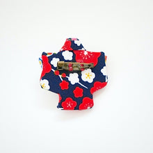 Load image into Gallery viewer, Red&amp;Blue Kimono-shaped brooch, handmade