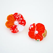 Load image into Gallery viewer, 2pcs flower brooches, accessory, Japan Handmade, fashion items