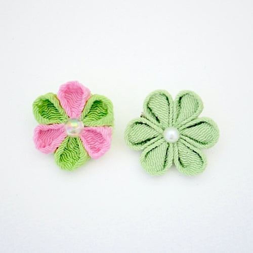 2pcs green and pink flower brooches, accessory, Japan Handmade, fashion items