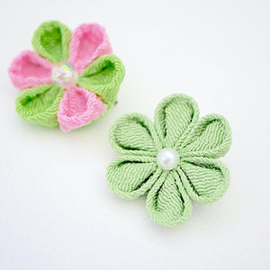 2pcs green and pink flower brooches, accessory, Japan Handmade, fashion items