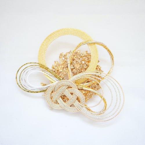 brooch, gold metal accessory, mizuhiki, japanese brooch