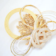 Load image into Gallery viewer, brooch, gold metal accessory, mizuhiki, japanese brooch