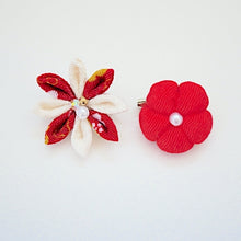 Load image into Gallery viewer, 2pcs Red&amp;White brooches, accessory, Japan Handmade, fashion accessories