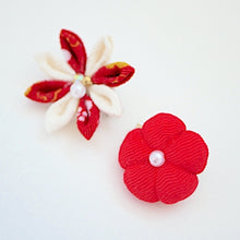 Load image into Gallery viewer, 2pcs Red&amp;White brooches, accessory, Japan Handmade, fashion accessories