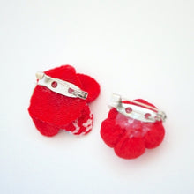 Load image into Gallery viewer, 2pcs Red brooches, accessory, Japan Handmade, fashion accessories