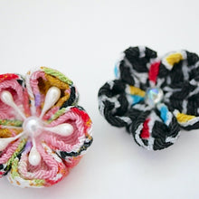 Load image into Gallery viewer, 2pcs flower brooches, accessory, Japan Handmade, fashion accessories