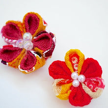 Load image into Gallery viewer, 2pcs flower brooches, accessory, Japan Handmade, fashion accessories