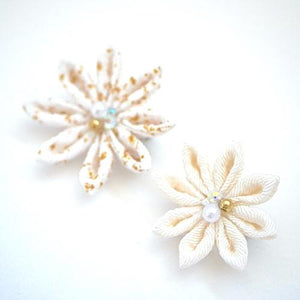 2pcs White Flower Brooches, Accessory, Japan Handmade, Fashion Accessories