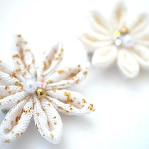 2pcs White Flower Brooches, Accessory, Japan Handmade, Fashion Accessories