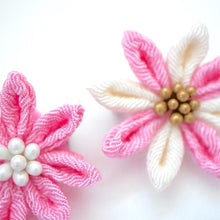 Load image into Gallery viewer, 2pcs Flower Brooches, Accessory, Handmade, Jewelry