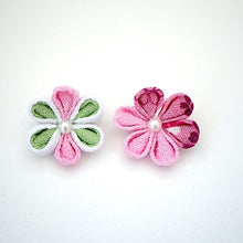 将图片加载到图库查看器，2pcs Flower Brooches, Accessory, Jewelry, Fashion Accessories