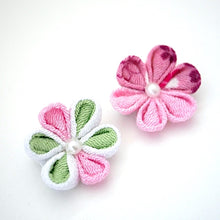 将图片加载到图库查看器，2pcs Flower Brooches, Accessory, Jewelry, Fashion Accessories