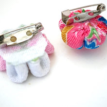 Load image into Gallery viewer, 2pcs brooches, accessory, Japan Handmade, fashion accessories