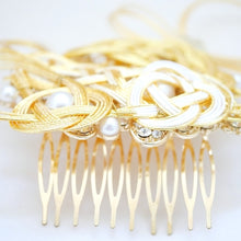 Load image into Gallery viewer, gold metal hair comb, mizuhiki headpieces, Japanese comb pin