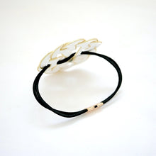 Load image into Gallery viewer, white mizuhiki hair tie, Japanese head wear, ponytail holder