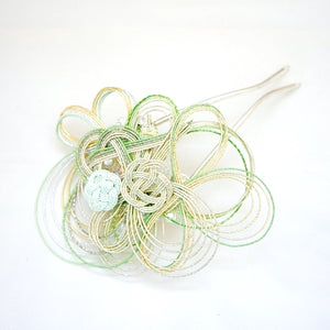 light-green kanzashi, elegant Japanese hair pin, handcrafted