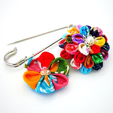 Load image into Gallery viewer, mix flower kilt pin, shawl pin brooch, scarf clip, scarf tie