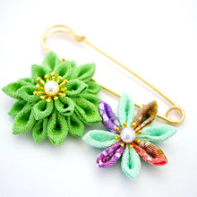 Load image into Gallery viewer, green flower kilt pin, scarf pin, brooch pin, Japan handmade